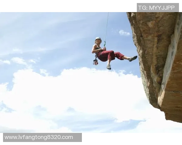 上海攀岩队在极限运动会中的力量表现精彩点评与分析