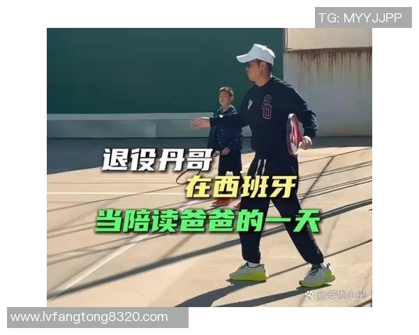 足球明星手腕绑带视频引发热议球迷纷纷猜测其背后含义与影响